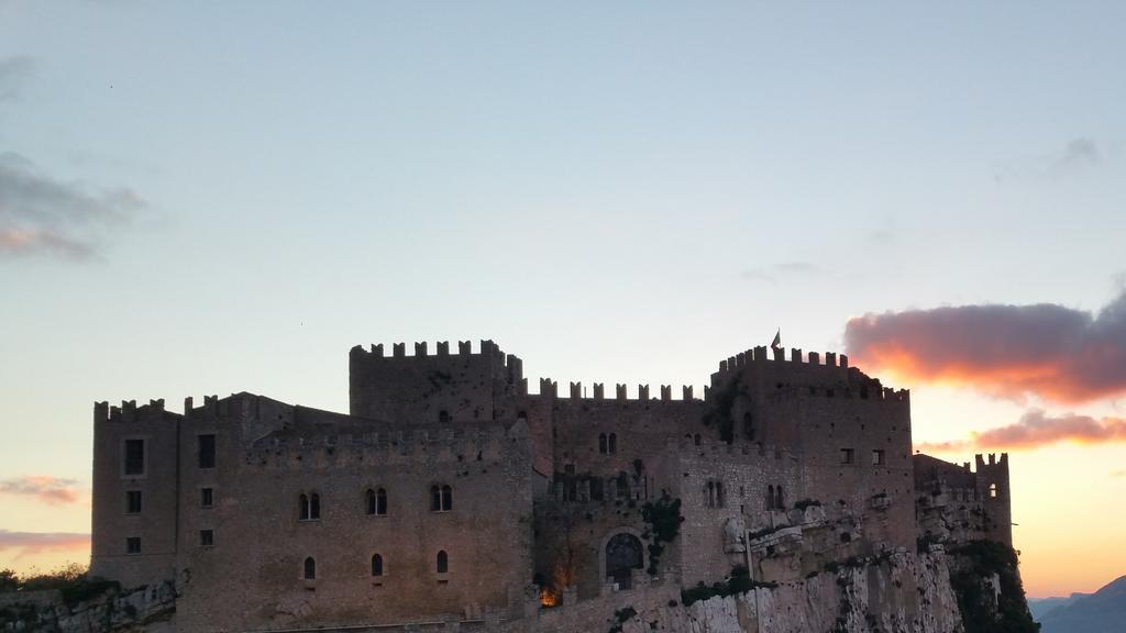 Casa Vacanze Caccamo Santa Lucia Villa Bagian luar foto