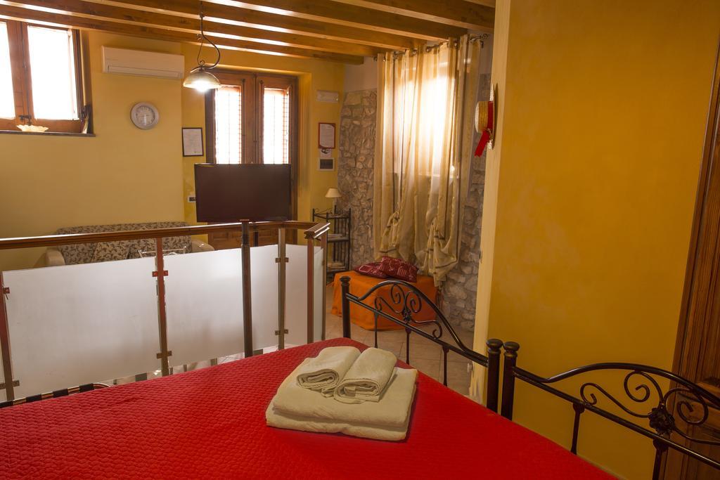Casa Vacanze Caccamo Santa Lucia Bagian luar foto