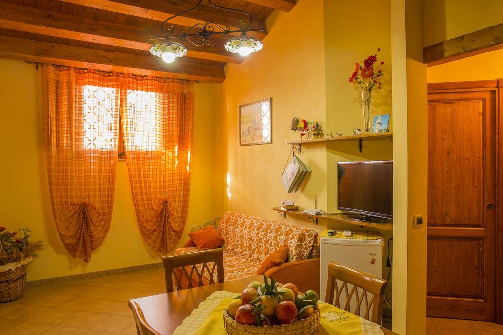 Casa Vacanze Caccamo Santa Lucia Bagian luar foto