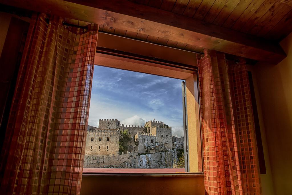 Casa Vacanze Caccamo Santa Lucia Bagian luar foto